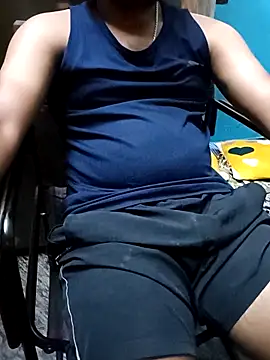 Snapshot of Lawrencedlkk007 chatting on 03/10/25, 11:21 Lawrencedlkk007 online show from 03/10/25, 11:21