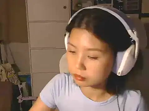 urgrl portia online show from 06/11/26, 11:19