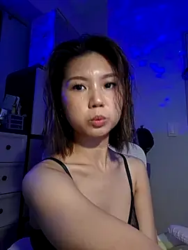 urgrl portia online show from 06/18/26, 10:52