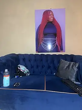 BigBootyBrie01 online show from 07/13/26, 02:31