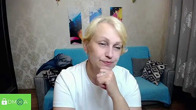 MeowMilf online show from 06/10/26, 09:52