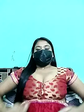 Snapshot of Sweathatamil chatting on 07/10/26, 04:53 Sweathatamil online show from 07/10/26, 04:53