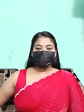 Snapshot of Sweathatamil chatting on 07/11/26, 06:54 Sweathatamil online show from 07/11/26, 06:54