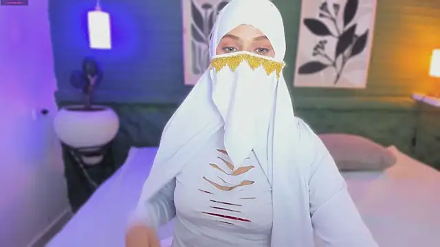 aisha k online show from 07/15/26, 11:32