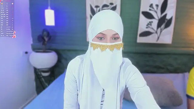 aisha k online show from 07/16/26, 11:11