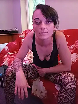 Horny Sexi Couple online show from 07/02/26, 03:23