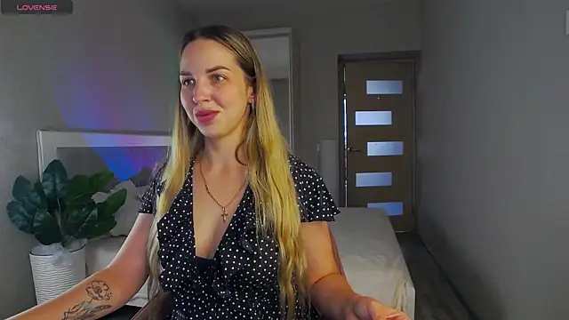 babbyalexandra online show from 06/23/26, 12:47
