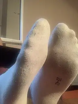 feetG24 online show from 07/15/26, 05:29