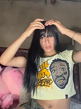 lady Tayron online show from 06/27/26, 05:12