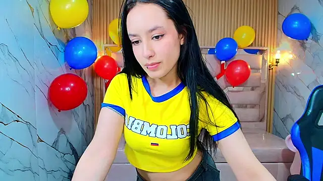 Aleja r  online show from 06/27/26, 08:14