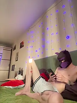 I K A online show from 06/19/26, 04:33