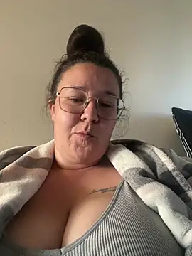 curvymayaxo online show from 06/10/26, 06:51