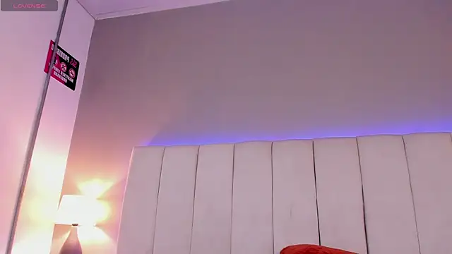 Kylie Mckenzie online show from 08/01/26, 02:00