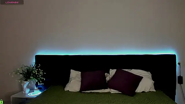 Velvet Kisss online show from 06/13/26, 01:25