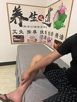qujing002 online show from 07/05/26, 02:02