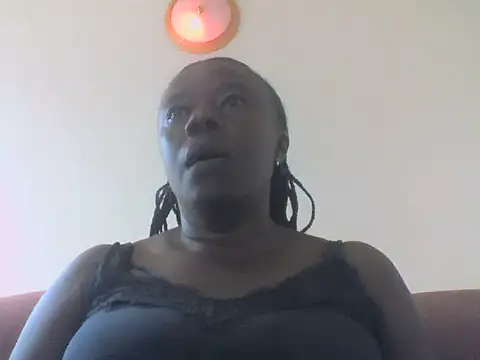 laula3030 online show from 06/30/26, 09:10