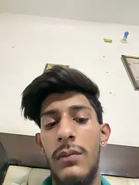 ronnnnn718 online show from 06/21/26, 12:30