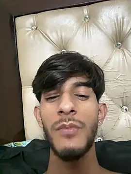 ronnnnn718 online show from 07/06/26, 07:05