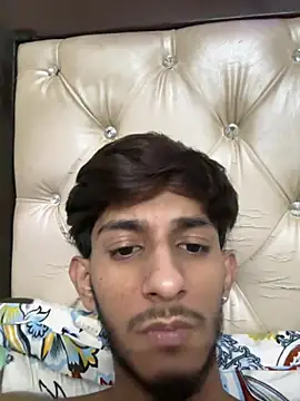 ronnnnn718 online show from 07/17/26, 11:20