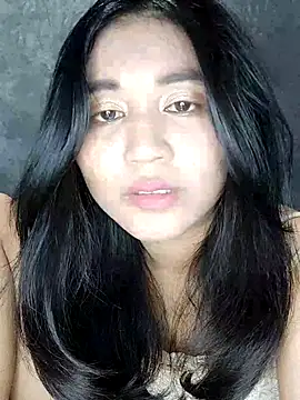 Snapshot of Rayya_4yy chatting on 06/27/26, 02:01 Rayya 4yy online show from 06/27/26, 02:01