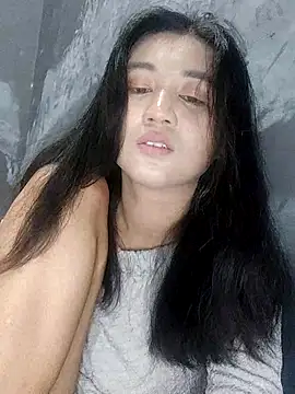 Snapshot of Rayya_4yy chatting on 07/11/26, 10:18 Rayya 4yy online show from 07/11/26, 10:18