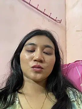 Snapshot of Rayya_4yy chatting on 07/30/26, 02:38 Rayya 4yy online show from 07/30/26, 02:38