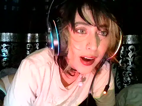 kittenpasive30 online show from 06/21/26, 03:09