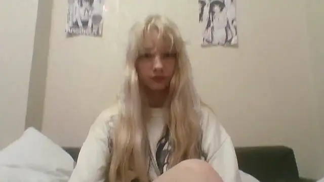 Snapshot of DinaKolter chatting on 07/03/26, 07:20 DinaKolter online show from 07/03/26, 07:20