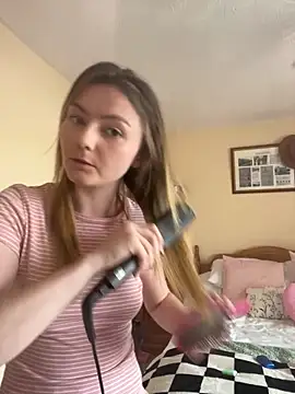 ChloeRaexox online show from 06/16/26, 03:14