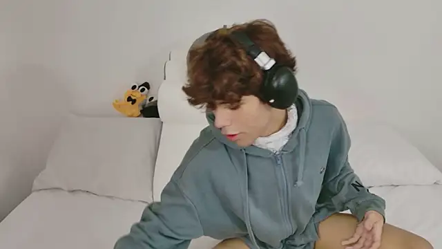 Samy Twink online show from 07/16/26, 03:12