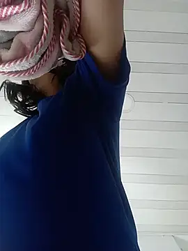 VALENTINA SSQUIRT online show from 07/19/26, 09:02