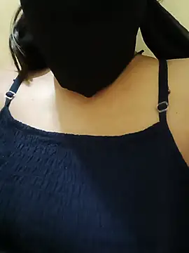 cute-Avni-20 online show from 06/11/26, 03:32