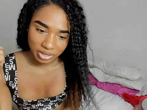 Nassoumi Reyes online show from 07/28/26, 02:13