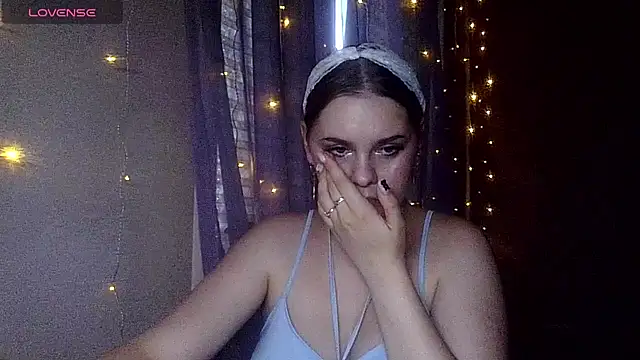 dakota charm  online show from 06/27/26, 12:22