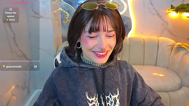 Lily Tx online show from 07/28/26, 12:48