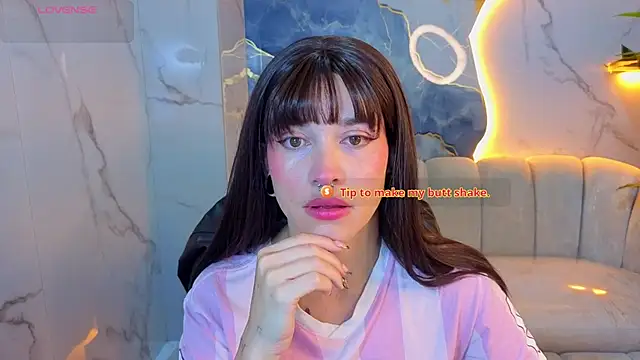 Lily Tx online show from 08/04/26, 12:41