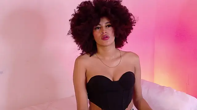 Kailanni online show from 06/30/26, 04:08