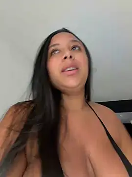 Victoria Owens online show from 07/08/26, 12:20