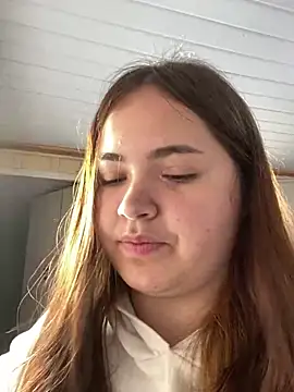 bella  hott online show from 07/28/26, 11:05