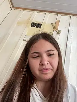 bella  hott online show from 07/28/26, 11:17