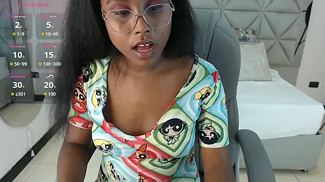 Snapshot of lily_mendoza chatting on 07/21/26, 08:11 lily mendoza online show from 07/21/26, 08:11