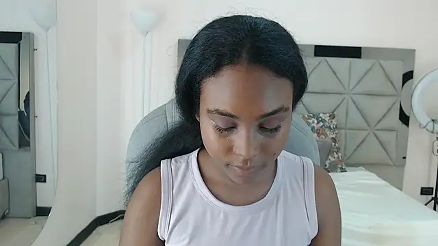Snapshot of lily_mendoza chatting on 07/30/26, 07:35 lily mendoza online show from 07/30/26, 07:35