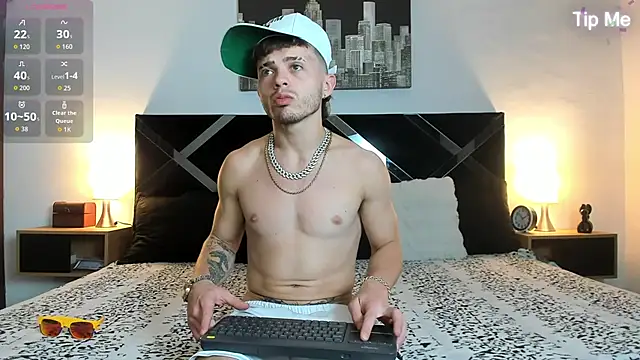 Zeus damian21 online show from 06/22/26, 03:08