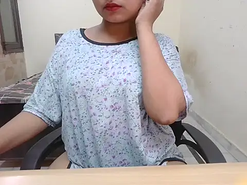 Bold-Divya1 online show from 07/09/26, 07:51