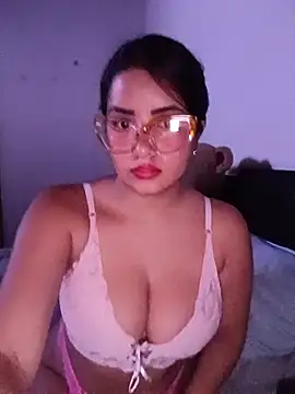 K AriDoll online show from 06/18/26, 10:25