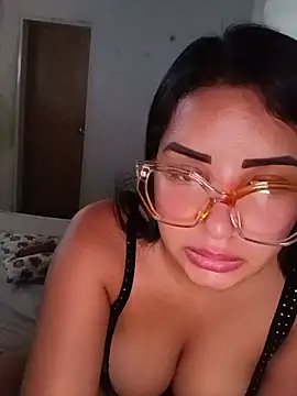 K AriDoll online show from 06/19/26, 07:17