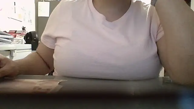 Curvy Queen MX online show from 06/30/26, 01:17