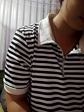 -Hezy- online show from 06/13/26, 04:32