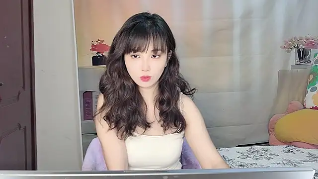Yesqiko online show from 06/17/26, 05:36