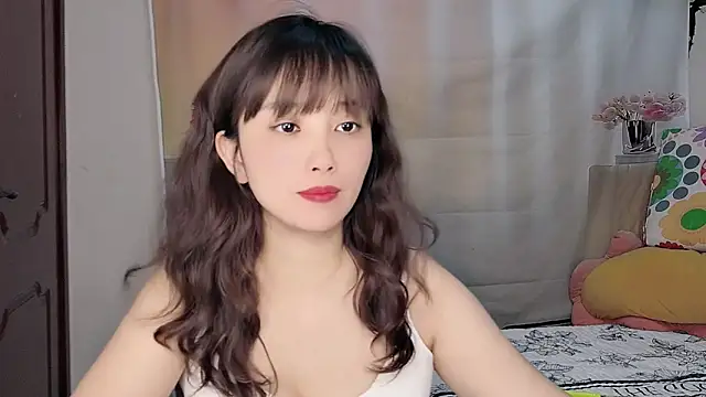 Yesqiko online show from 06/18/26, 05:41